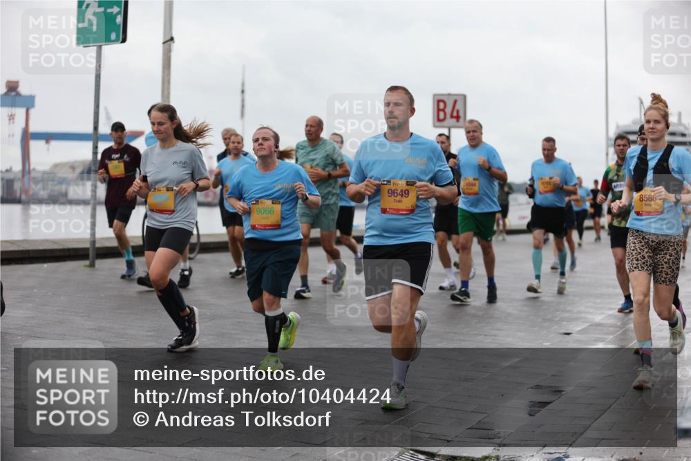 13.09.2026 - Kiel Lauf Andreas Tolksdorf http://msf.ph/oto/10404424 13.09.2026 11:05:15 Kiellinie 39, 9066, 38, 9649, 4, 1044, 8586 meine-sportfotos.de