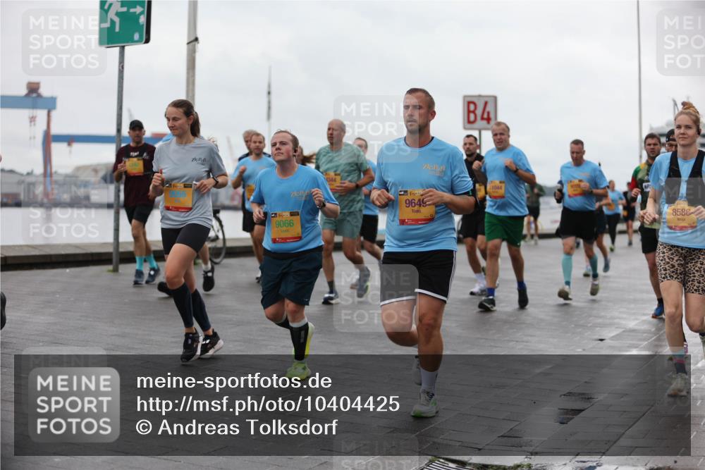 13.09.2026 - Kiel Lauf Andreas Tolksdorf http://msf.ph/oto/10404425 13.09.2026 11:05:15 Kiellinie 1, 39, 39, 9066, 344, 4, 1044, 9649, 8586 meine-sportfotos.de