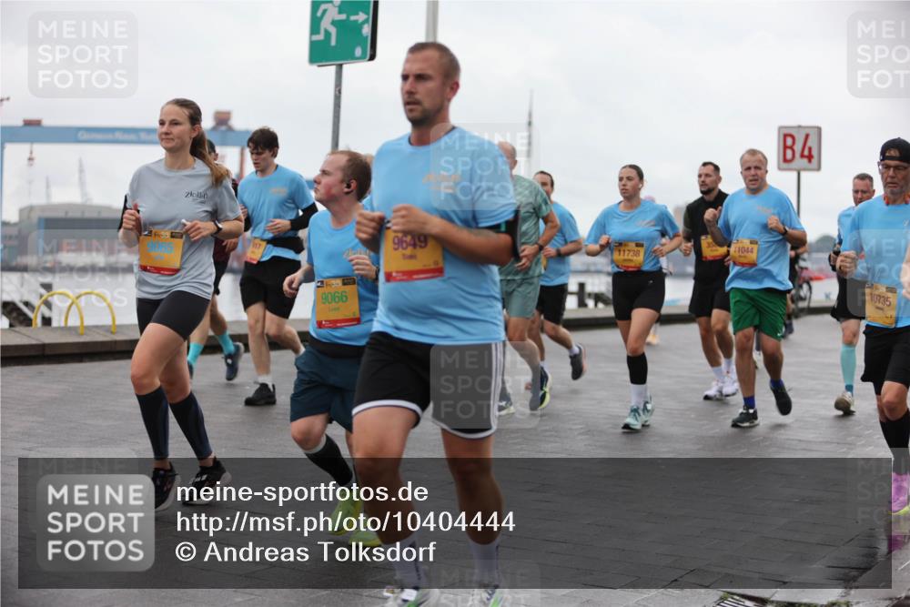 13.09.2026 - Kiel Lauf Andreas Tolksdorf http://msf.ph/oto/10404444 13.09.2026 11:05:16 Kiellinie 39, 9065, 9649, 39, 9066, 11738, 11044, 4, 10735 meine-sportfotos.de