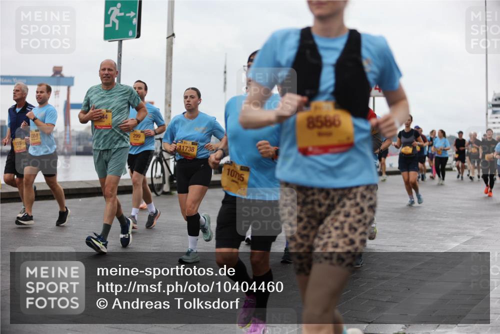 13.09.2026 - Kiel Lauf Andreas Tolksdorf http://msf.ph/oto/10404460 13.09.2026 11:05:17 Kiellinie 815, 2358, 344, 299, 11738, 10735, 8586 meine-sportfotos.de