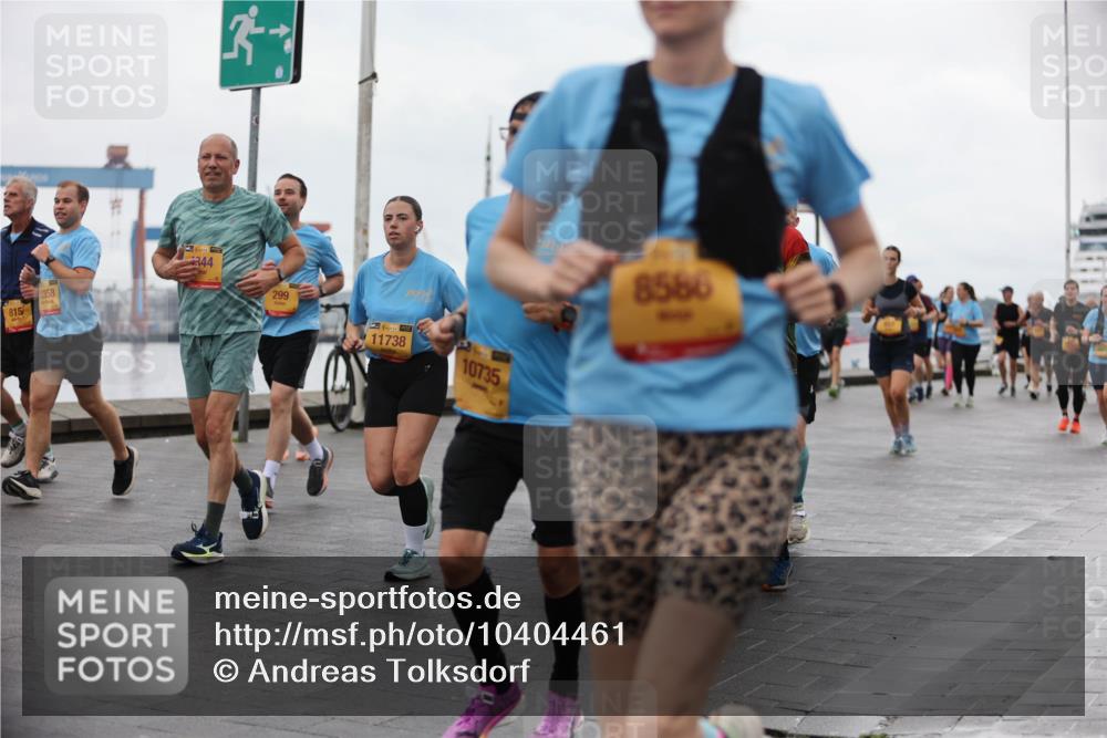 13.09.2026 - Kiel Lauf Andreas Tolksdorf http://msf.ph/oto/10404461 13.09.2026 11:05:17 Kiellinie 815, 1358, 344, 299, 11738, 10735, 8566 meine-sportfotos.de