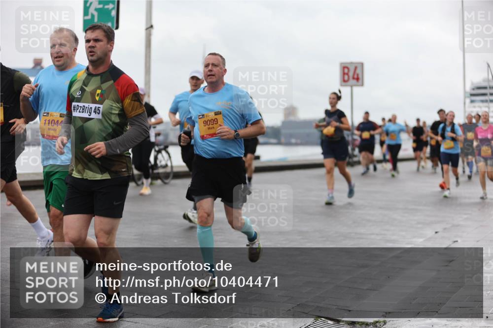 13.09.2026 - Kiel Lauf Andreas Tolksdorf http://msf.ph/oto/10404471 13.09.2026 11:05:18 Kiellinie 38, 11044, 45, 392, 9099, 4 meine-sportfotos.de