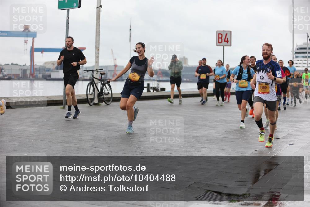 13.09.2026 - Kiel Lauf Andreas Tolksdorf http://msf.ph/oto/10404488 13.09.2026 11:05:20 Kiellinie 857, 4, 6256, 6155 meine-sportfotos.de
