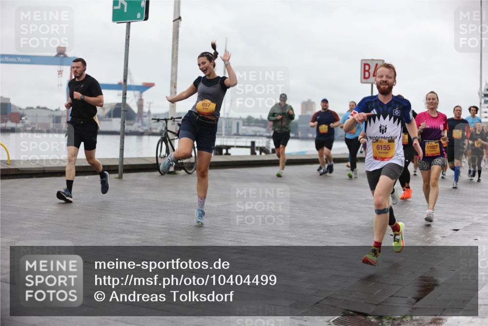 13.09.2026 - Kiel Lauf Andreas Tolksdorf http://msf.ph/oto/10404499 13.09.2026 11:05:20 Kiellinie 857, 11, 39, 6155, 11027 meine-sportfotos.de