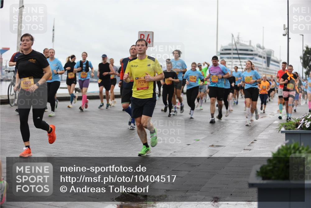 13.09.2026 - Kiel Lauf Andreas Tolksdorf http://msf.ph/oto/10404517 13.09.2026 11:05:24 Kiellinie 339, 1820, 39, 7778, 11631 meine-sportfotos.de