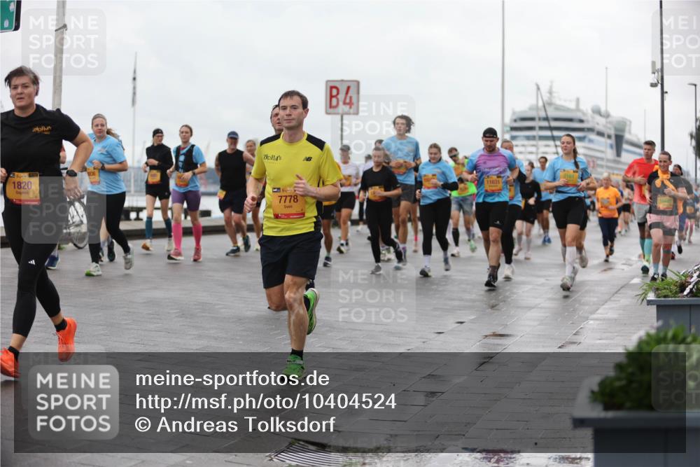 13.09.2026 - Kiel Lauf Andreas Tolksdorf http://msf.ph/oto/10404524 13.09.2026 11:05:24 Kiellinie 39, 1820, 39, 7778, 4, 11631 meine-sportfotos.de