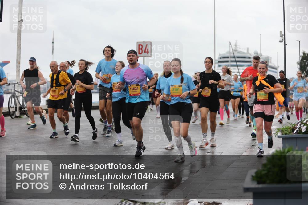13.09.2026 - Kiel Lauf Andreas Tolksdorf http://msf.ph/oto/10404564 13.09.2026 11:05:26 Kiellinie 9282, 4, 11956, 11631, 2161, 9817, 6762, 10482 meine-sportfotos.de