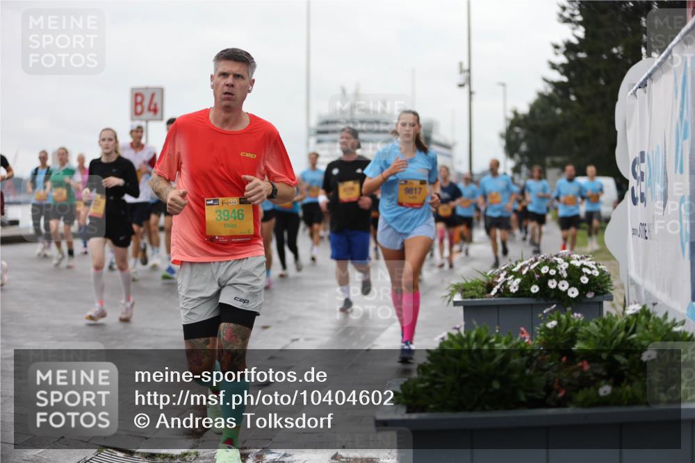 13.09.2026 - Kiel Lauf Andreas Tolksdorf http://msf.ph/oto/10404602 13.09.2026 11:05:29 Kiellinie 4, 96, 4, 38, 3946, 9817 meine-sportfotos.de
