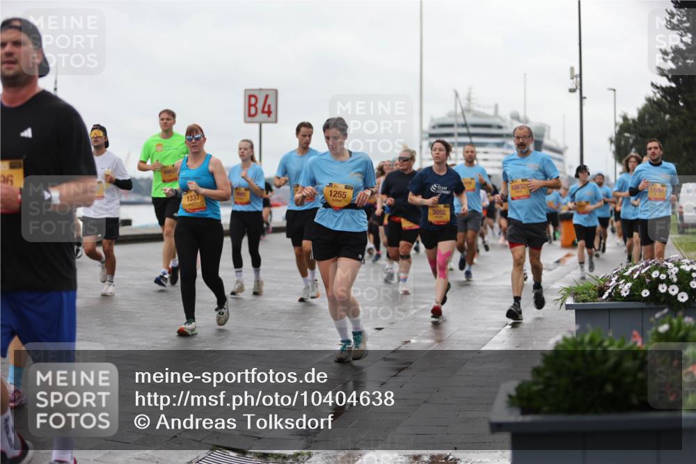 13.09.2026 - Kiel Lauf Andreas Tolksdorf http://msf.ph/oto/10404638 13.09.2026 11:05:33 Kiellinie 06, 6863, 1337, 4, 38, 1255, 9901, 5055, 10832, 11894 meine-sportfotos.de