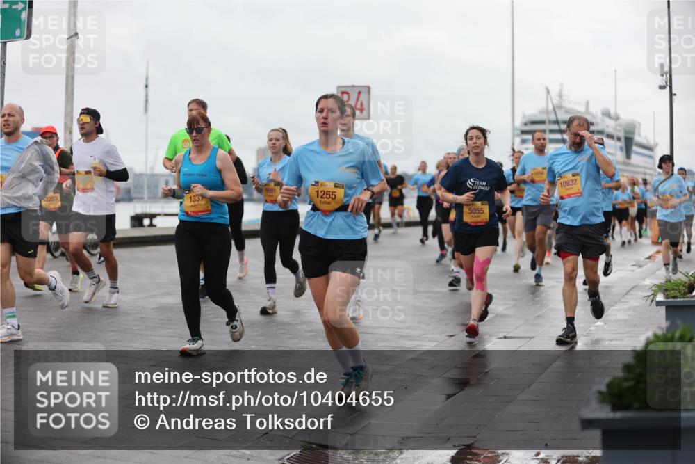 13.09.2026 - Kiel Lauf Andreas Tolksdorf http://msf.ph/oto/10404655 13.09.2026 11:05:33 Kiellinie 2253, 1337, 39, 1255, 9981, 5055, 10832 meine-sportfotos.de