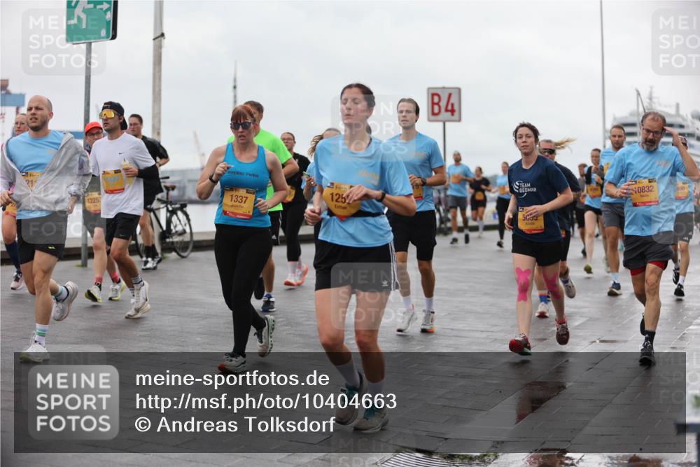 13.09.2026 - Kiel Lauf Andreas Tolksdorf http://msf.ph/oto/10404663 13.09.2026 11:05:34 Kiellinie 39, 125, 1225, 38, 1337, 4, 10832, 660, 5633 meine-sportfotos.de
