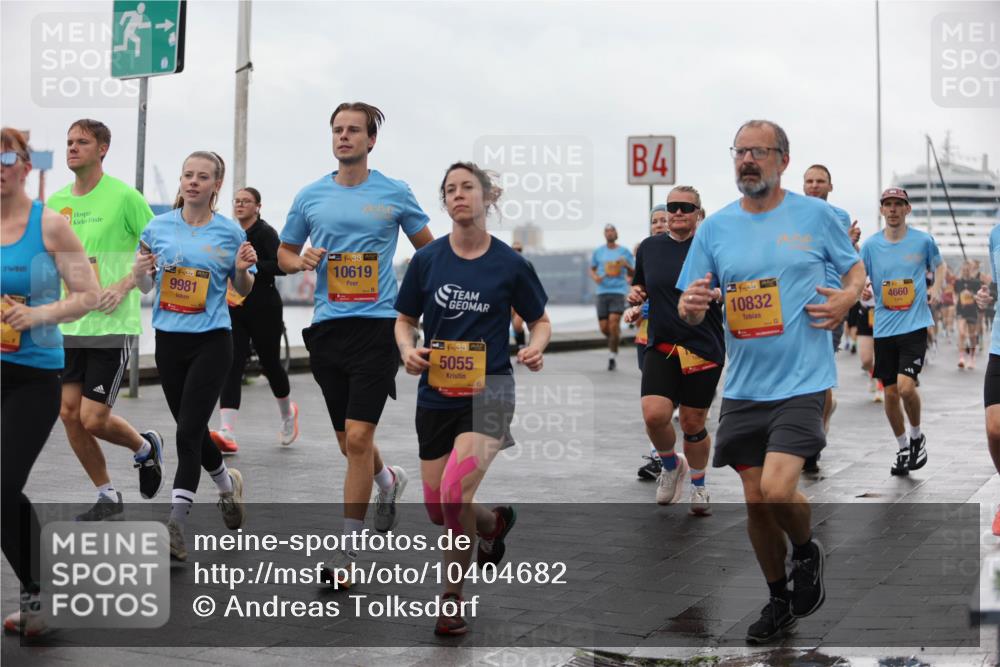 13.09.2026 - Kiel Lauf Andreas Tolksdorf http://msf.ph/oto/10404682 13.09.2026 11:05:35 Kiellinie 4, 39, 9981, 38, 10619, 38, 10832, 4660, 39, 5055 meine-sportfotos.de