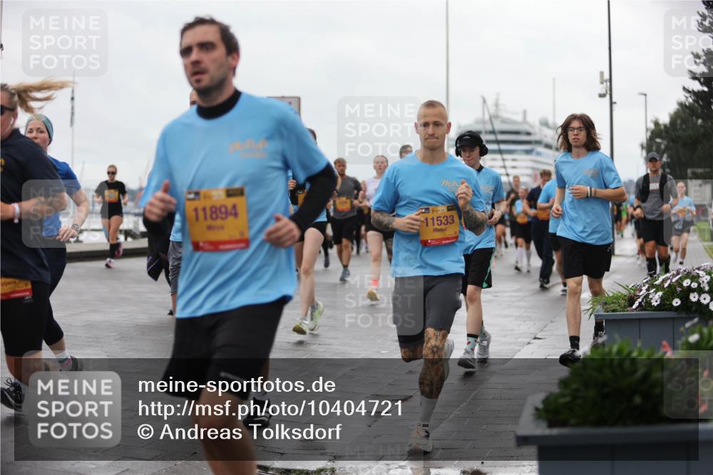 13.09.2026 - Kiel Lauf Andreas Tolksdorf http://msf.ph/oto/10404721 13.09.2026 11:05:37 Kiellinie 11894, 39, 11533 meine-sportfotos.de