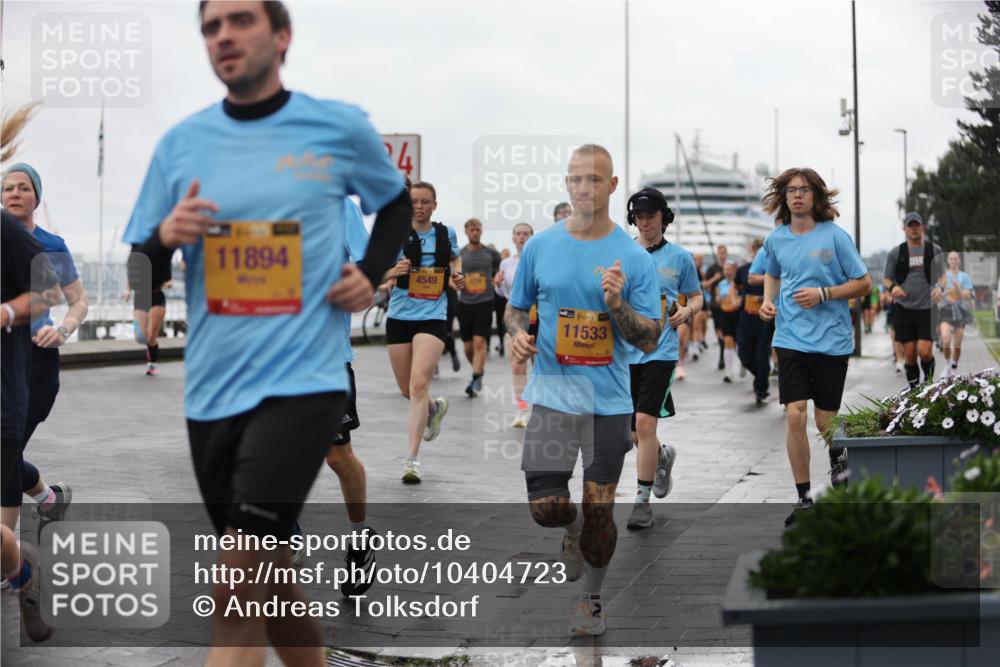 13.09.2026 - Kiel Lauf Andreas Tolksdorf http://msf.ph/oto/10404723 13.09.2026 11:05:37 Kiellinie 11894, 4549, 1, 39, 11533 meine-sportfotos.de