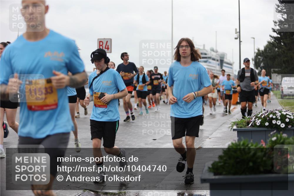 13.09.2026 - Kiel Lauf Andreas Tolksdorf http://msf.ph/oto/10404740 13.09.2026 11:05:38 Kiellinie 4, 11533, 10 meine-sportfotos.de