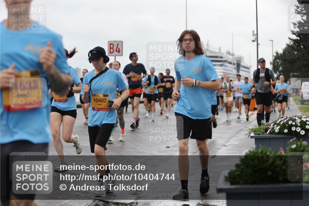 13.09.2026 - Kiel Lauf Andreas Tolksdorf http://msf.ph/oto/10404744 13.09.2026 11:05:38 Kiellinie 1533, 4, 38, 10492 meine-sportfotos.de
