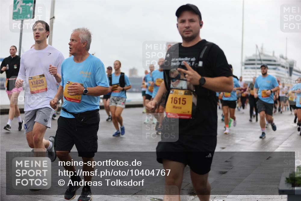 13.09.2026 - Kiel Lauf Andreas Tolksdorf http://msf.ph/oto/10404767 13.09.2026 11:05:46 Kiellinie 38, 11026, 1615 meine-sportfotos.de