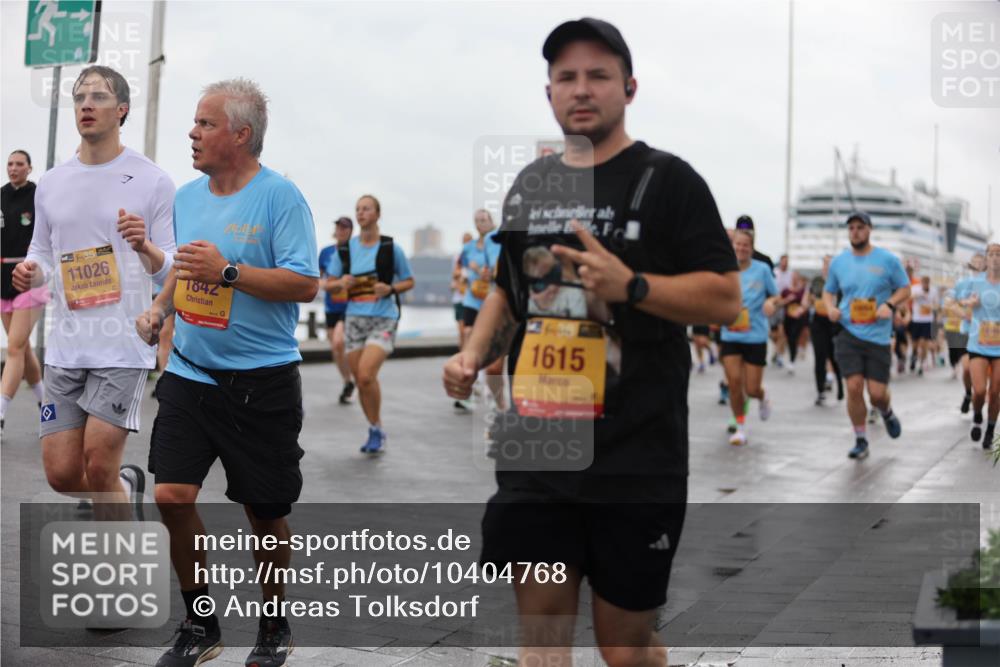 13.09.2026 - Kiel Lauf Andreas Tolksdorf http://msf.ph/oto/10404768 13.09.2026 11:05:46 Kiellinie 38, 11026, 842, 1615 meine-sportfotos.de