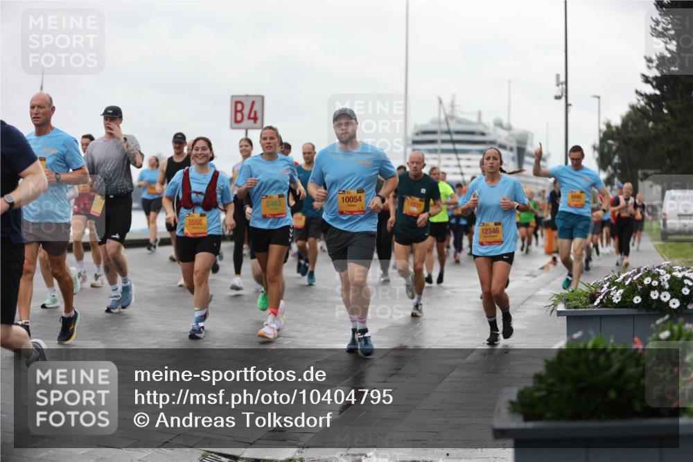 13.09.2026 - Kiel Lauf Andreas Tolksdorf http://msf.ph/oto/10404795 13.09.2026 11:05:48 Kiellinie 12, 4, 5556, 2463, 39, 10054, 11831, 12346 meine-sportfotos.de