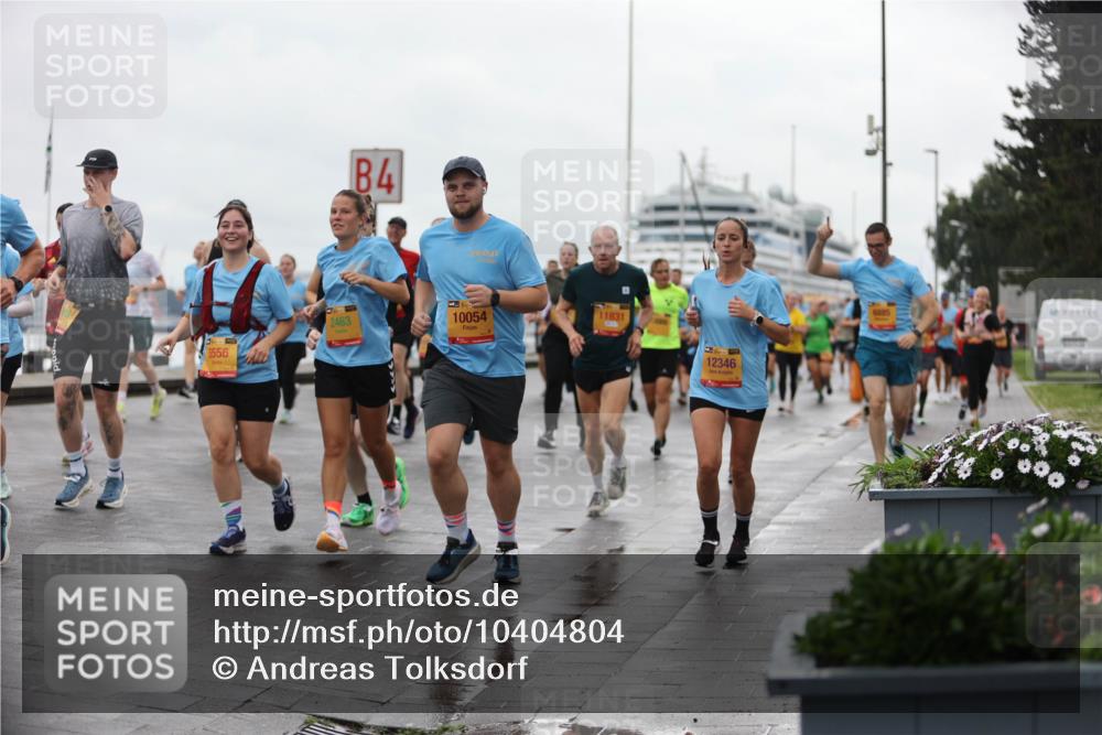 13.09.2026 - Kiel Lauf Andreas Tolksdorf http://msf.ph/oto/10404804 13.09.2026 11:05:49 Kiellinie 22, 556, 4, 2463, 10054, 11831, 12346 meine-sportfotos.de