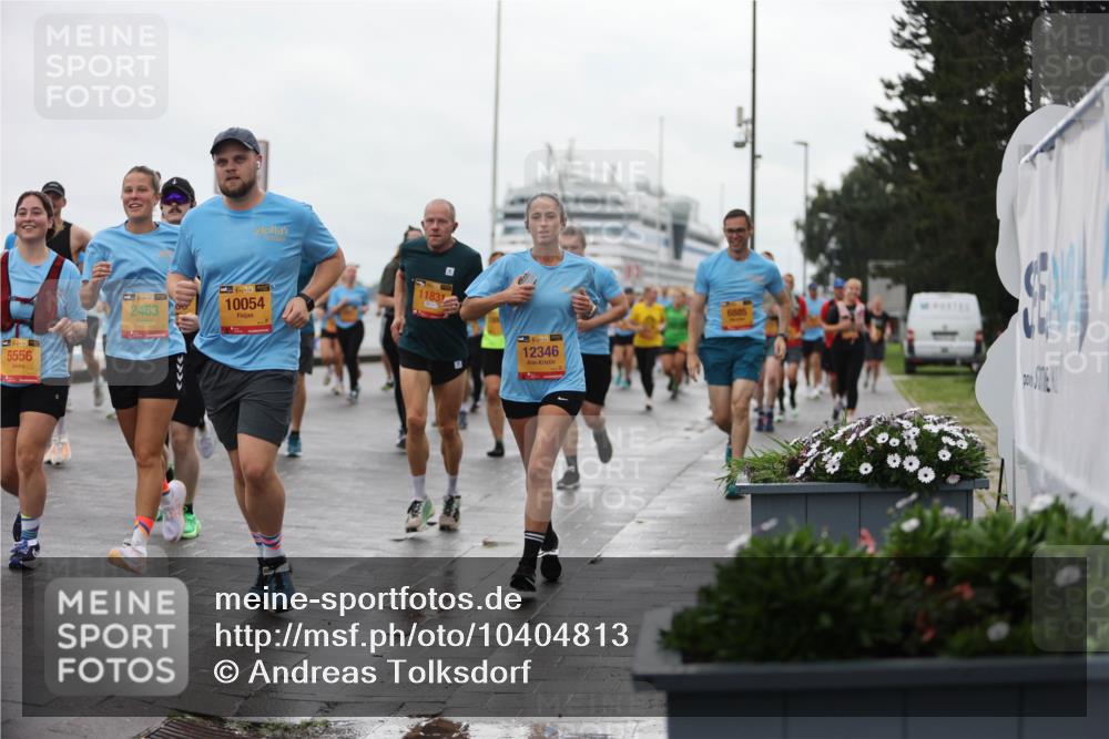 13.09.2026 - Kiel Lauf Andreas Tolksdorf http://msf.ph/oto/10404813 13.09.2026 11:05:49 Kiellinie 5556, 38, 2463, 38, 10054, 11831, 38, 12346, 6885 meine-sportfotos.de