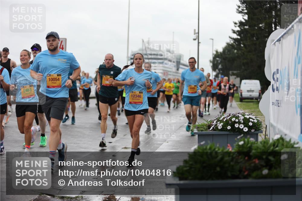 13.09.2026 - Kiel Lauf Andreas Tolksdorf http://msf.ph/oto/10404816 13.09.2026 11:05:49 Kiellinie 4, 38, 2463, 38, 10054, 118, 38, 12346, 1820, 6885 meine-sportfotos.de