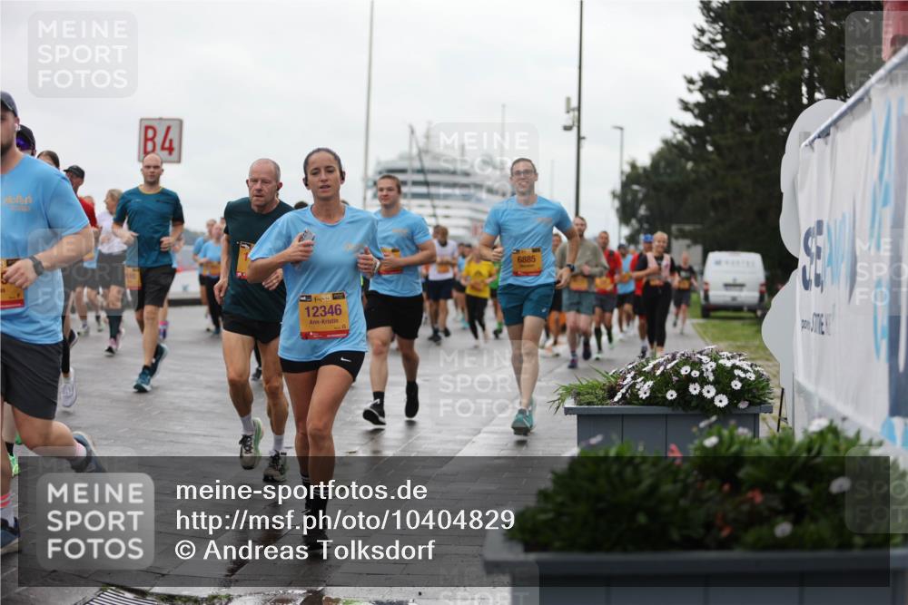 13.09.2026 - Kiel Lauf Andreas Tolksdorf http://msf.ph/oto/10404829 13.09.2026 11:05:50 Kiellinie 4, 510, 38, 12346, 6885 meine-sportfotos.de