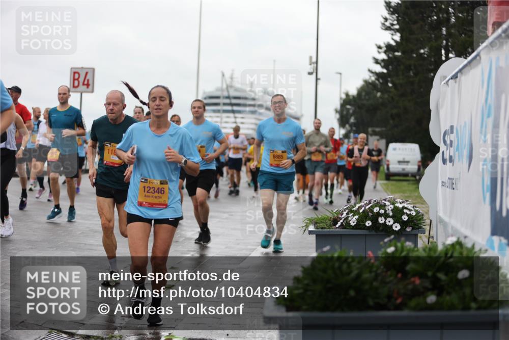 13.09.2026 - Kiel Lauf Andreas Tolksdorf http://msf.ph/oto/10404834 13.09.2026 11:05:50 Kiellinie 4, 9510, 118, 1, 39, 12346, 6885 meine-sportfotos.de