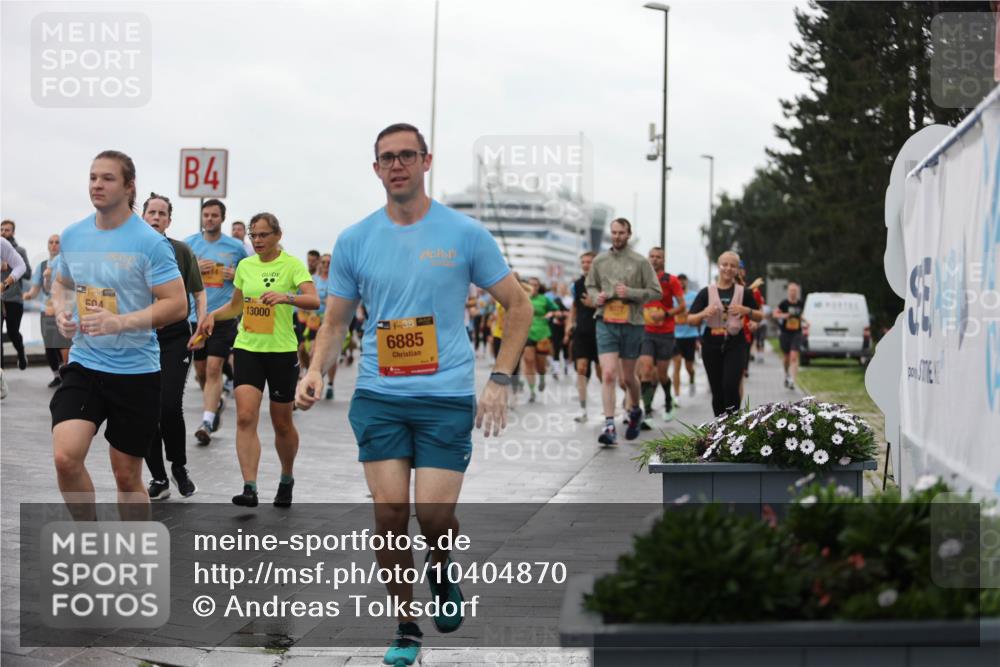 13.09.2026 - Kiel Lauf Andreas Tolksdorf http://msf.ph/oto/10404870 13.09.2026 11:05:52 Kiellinie 504, 4, 12, 13000, 1, 38, 6885 meine-sportfotos.de