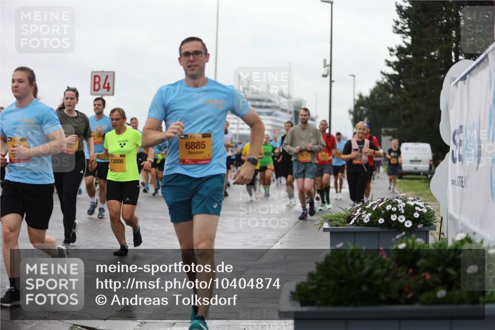 13.09.2026 - Kiel Lauf Andreas Tolksdorf http://msf.ph/oto/10404874 13.09.2026 11:05:52 Kiellinie 4, 114, 1, 38, 6885, 13000 meine-sportfotos.de