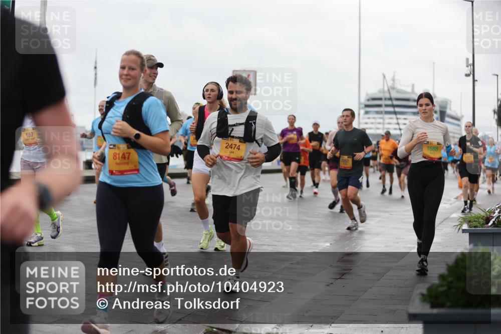13.09.2026 - Kiel Lauf Andreas Tolksdorf http://msf.ph/oto/10404923 13.09.2026 11:06:04 Kiellinie 187, 8147, 2474, 7257, 1688, 12411 meine-sportfotos.de