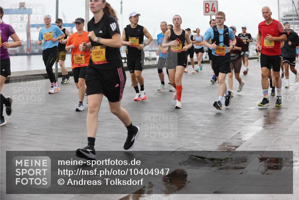 13.09.2026 - Kiel Lauf Andreas Tolksdorf http://msf.ph/oto/10404947 13.09.2026 11:06:09 Kiellinie 3016, 1394, 12411, 6784, 4, 7178, 12030, 9590 meine-sportfotos.de