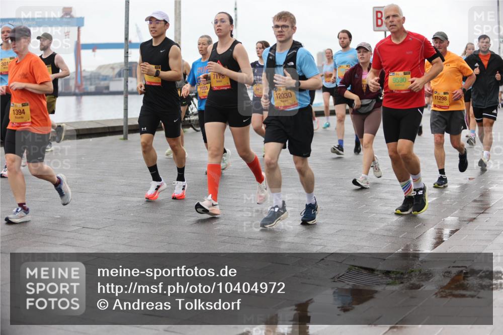 13.09.2026 - Kiel Lauf Andreas Tolksdorf http://msf.ph/oto/10404972 13.09.2026 11:06:10 Kiellinie 3012, 1394, 7178, 5411, 439, 12030, 39, 9590, 11298 meine-sportfotos.de