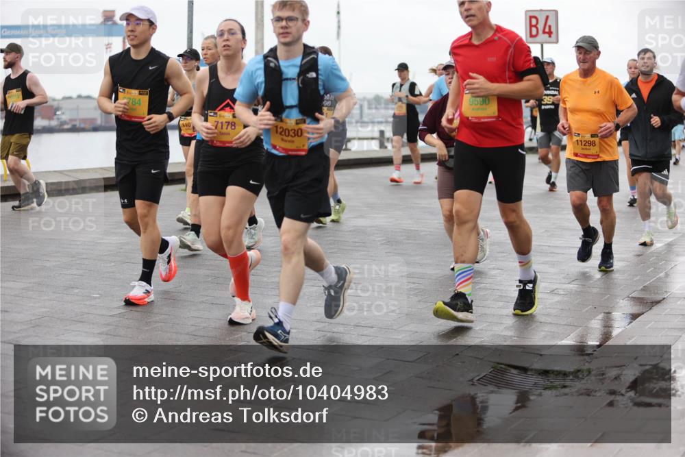 13.09.2026 - Kiel Lauf Andreas Tolksdorf http://msf.ph/oto/10404983 13.09.2026 11:06:11 Kiellinie 0315, 784, 110, 7178, 12030, 00, 4, 9590, 39, 11298 meine-sportfotos.de
