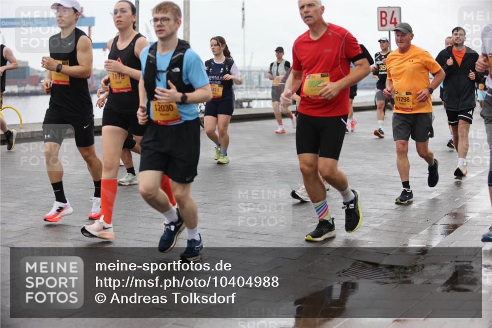 13.09.2026 - Kiel Lauf Andreas Tolksdorf http://msf.ph/oto/10404988 13.09.2026 11:06:11 Kiellinie 7178, 12030, 4, 000, 5411, 9590, 39, 11298 meine-sportfotos.de
