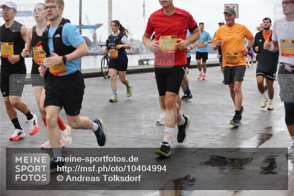 13.09.2026 - Kiel Lauf Andreas Tolksdorf http://msf.ph/oto/10404994 13.09.2026 11:06:11 Kiellinie 6784, 5411, 39, 9590, 7178, 11298, 130, 7979 meine-sportfotos.de