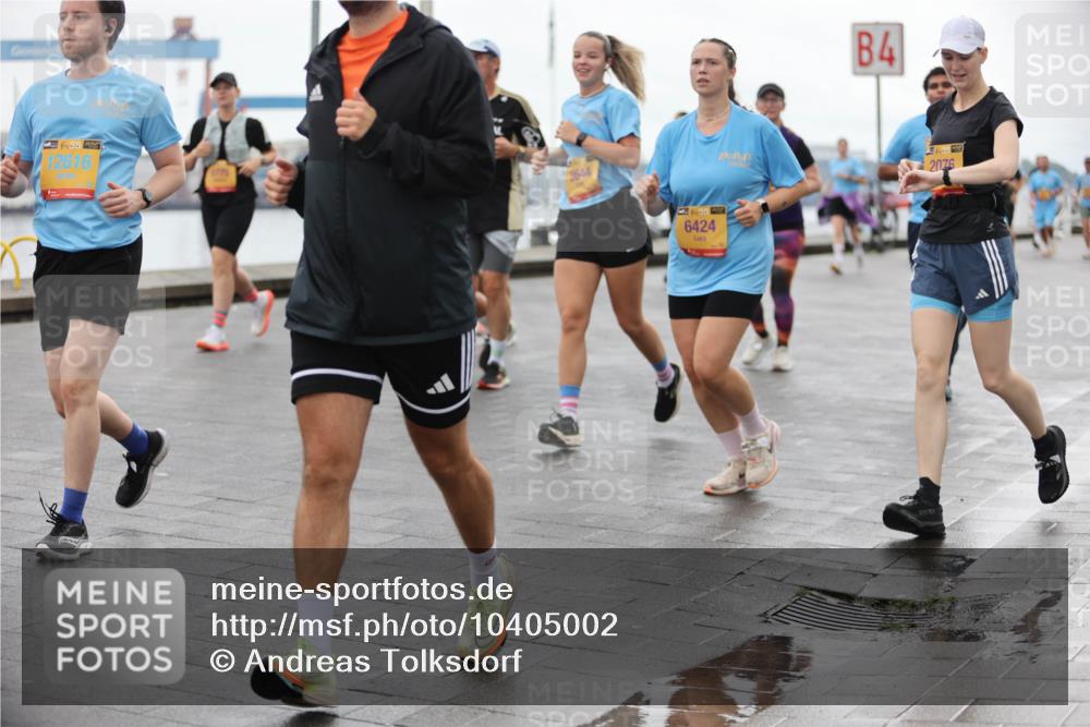 13.09.2026 - Kiel Lauf Andreas Tolksdorf http://msf.ph/oto/10405002 13.09.2026 11:06:14 Kiellinie 48, 12616, 2644, 39, 6424, 4, 2076 meine-sportfotos.de