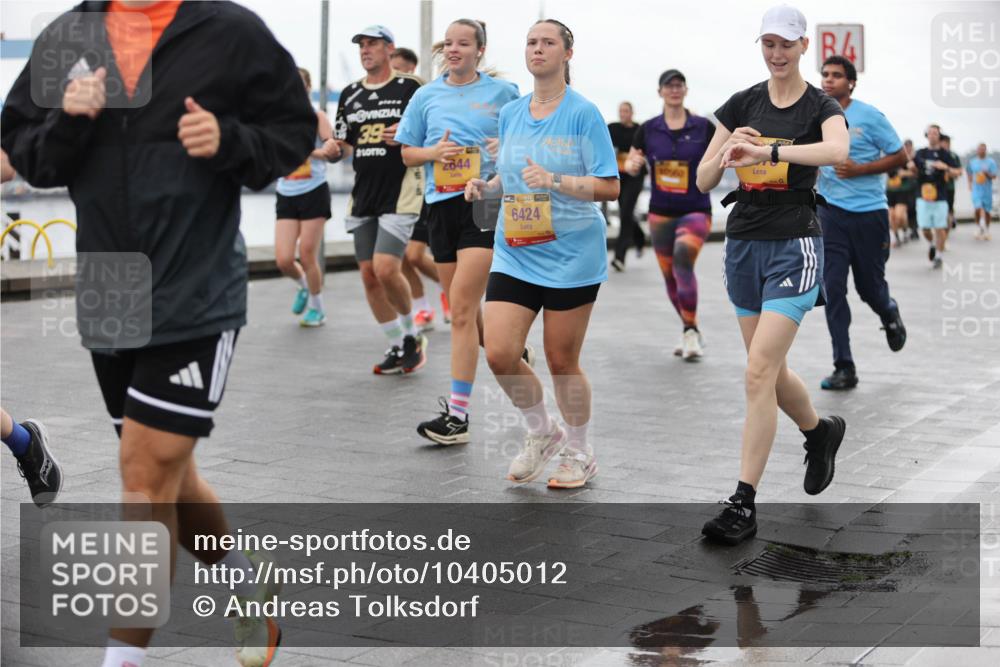 13.09.2026 - Kiel Lauf Andreas Tolksdorf http://msf.ph/oto/10405012 13.09.2026 11:06:14 Kiellinie 39, 2644, 6424 meine-sportfotos.de