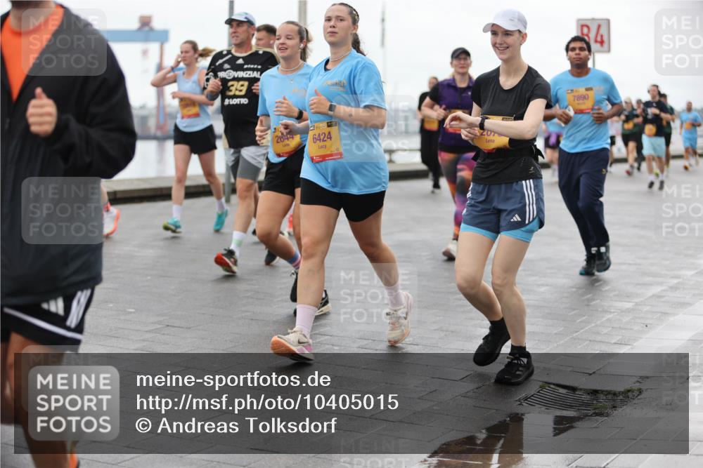 13.09.2026 - Kiel Lauf Andreas Tolksdorf http://msf.ph/oto/10405015 13.09.2026 11:06:14 Kiellinie 39, 2644, 39, 6424, 207, 7890 meine-sportfotos.de