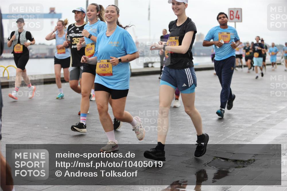13.09.2026 - Kiel Lauf Andreas Tolksdorf http://msf.ph/oto/10405019 13.09.2026 11:06:14 Kiellinie 8775, 35, 10, 2644, 2076, 7890, 38, 6424, 4 meine-sportfotos.de