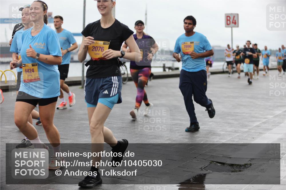 13.09.2026 - Kiel Lauf Andreas Tolksdorf http://msf.ph/oto/10405030 13.09.2026 11:06:15 Kiellinie 1, 387, 6424, 4, 39, 2076, 7890, 4 meine-sportfotos.de