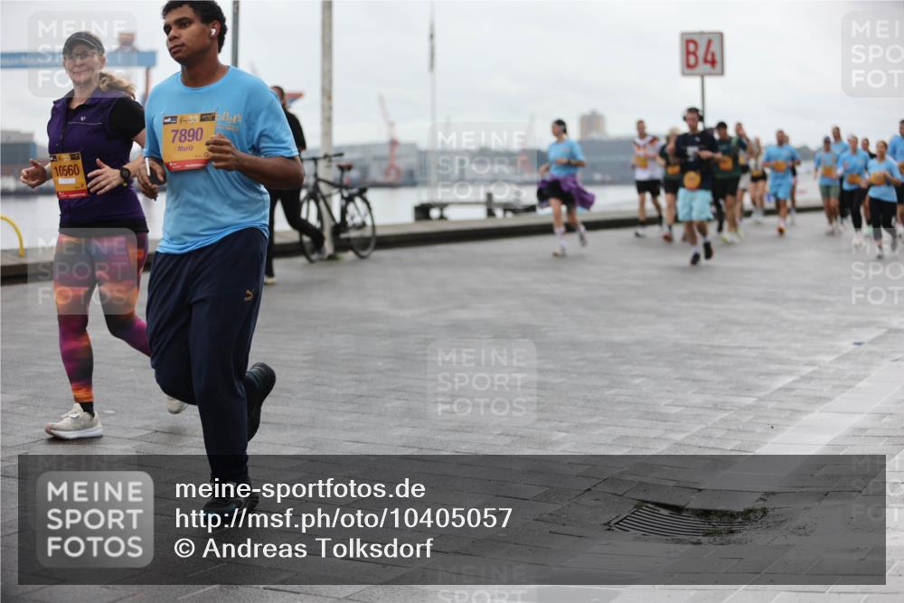 13.09.2026 - Kiel Lauf Andreas Tolksdorf http://msf.ph/oto/10405057 13.09.2026 11:06:16 Kiellinie 39, 10560, 38, 7890, 4 meine-sportfotos.de