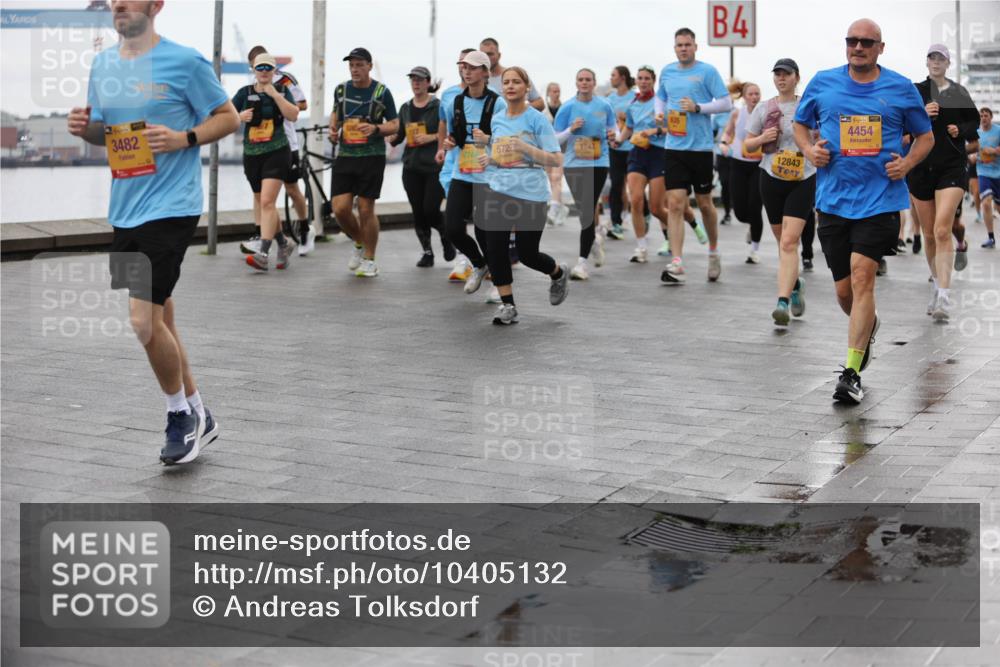 13.09.2026 - Kiel Lauf Andreas Tolksdorf http://msf.ph/oto/10405132 13.09.2026 11:06:21 Kiellinie 31, 39, 3482, 4, 572, 12843, 38, 4454 meine-sportfotos.de
