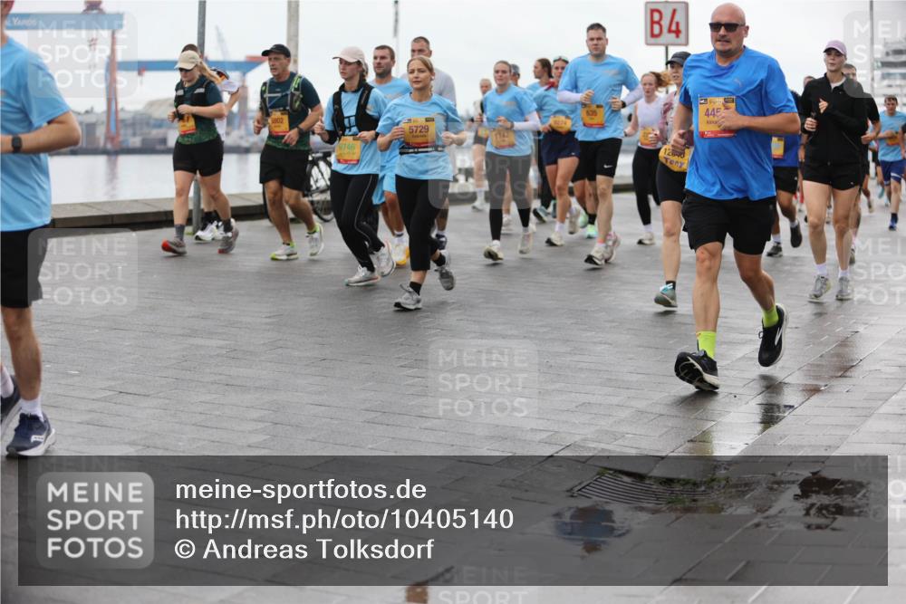 13.09.2026 - Kiel Lauf Andreas Tolksdorf http://msf.ph/oto/10405140 13.09.2026 11:06:22 Kiellinie 802, 4, 5729, 1742, 125, 9746, 445 meine-sportfotos.de
