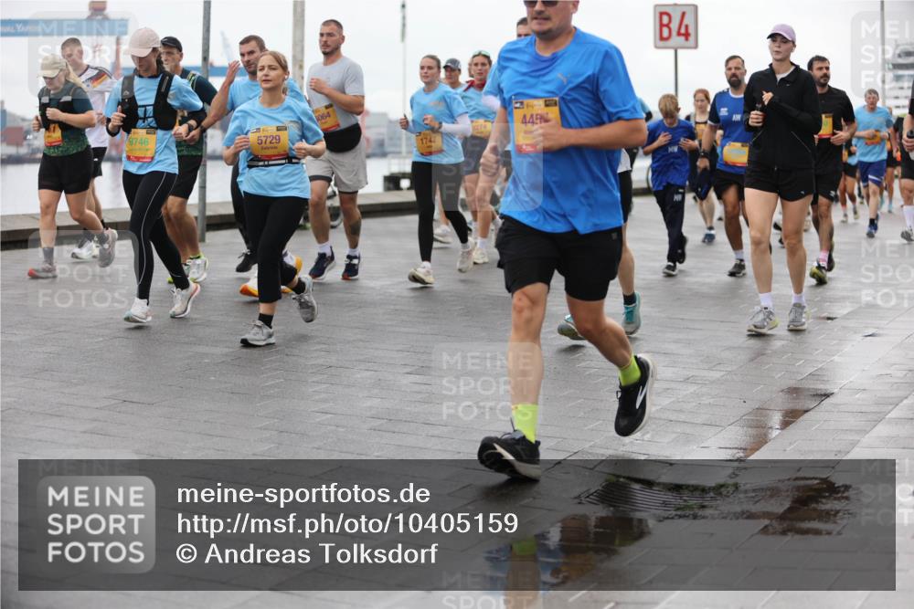 13.09.2026 - Kiel Lauf Andreas Tolksdorf http://msf.ph/oto/10405159 13.09.2026 11:06:23 Kiellinie 3, 9746, 1, 39, 5729, 5064, 9274, 1742, 445, 4 meine-sportfotos.de