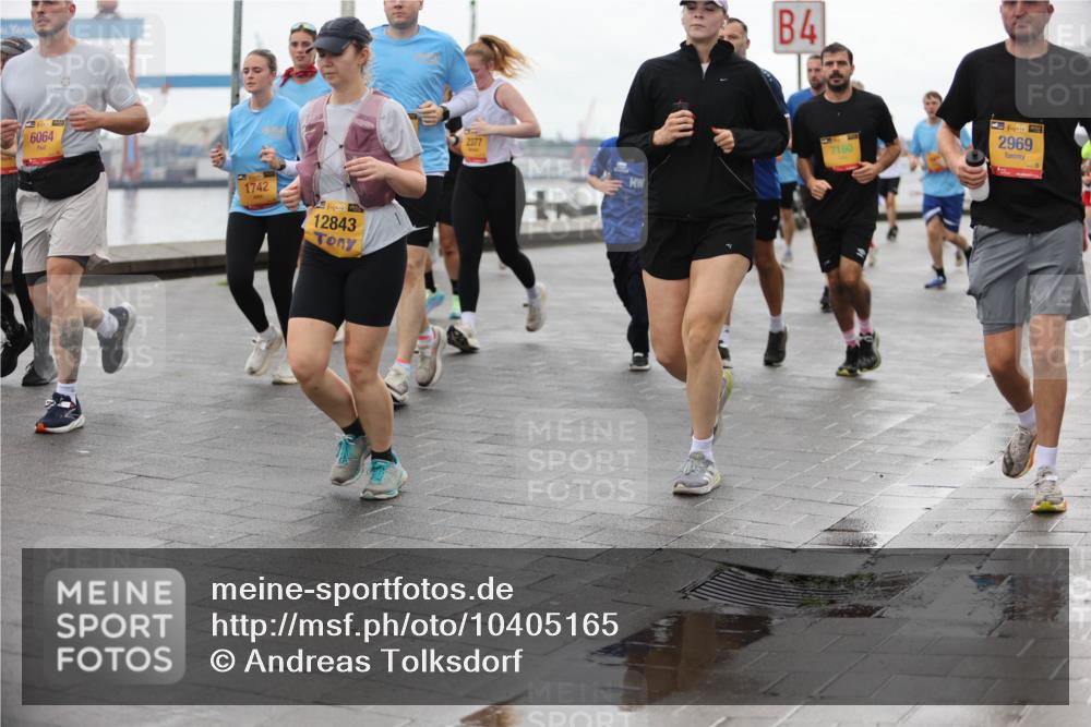 13.09.2026 - Kiel Lauf Andreas Tolksdorf http://msf.ph/oto/10405165 13.09.2026 11:06:24 Kiellinie 6064, 1742, 4, 48, 12843, 2377, 4, 7160, 38, 2969 meine-sportfotos.de