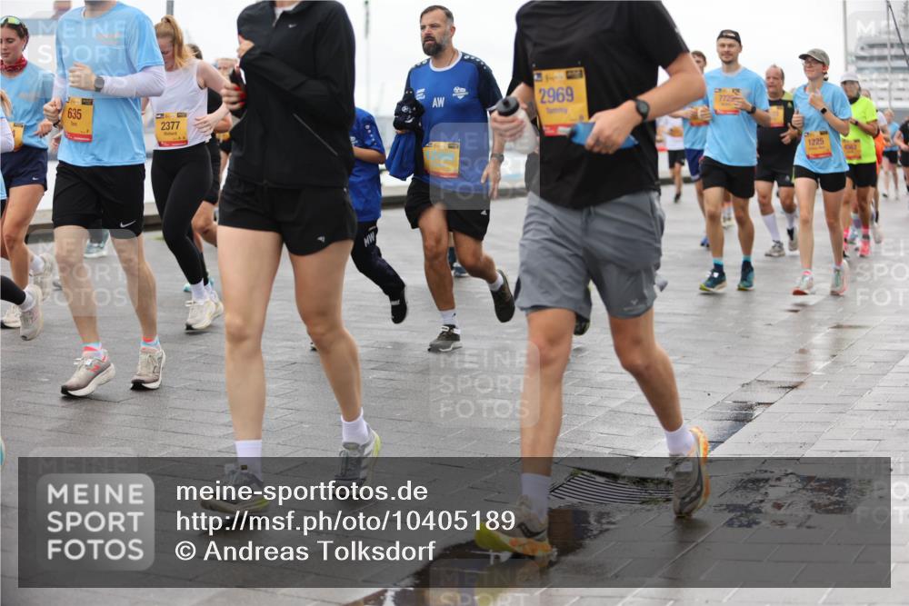 13.09.2026 - Kiel Lauf Andreas Tolksdorf http://msf.ph/oto/10405189 13.09.2026 11:06:25 Kiellinie 635, 2377, 2969, 1225 meine-sportfotos.de