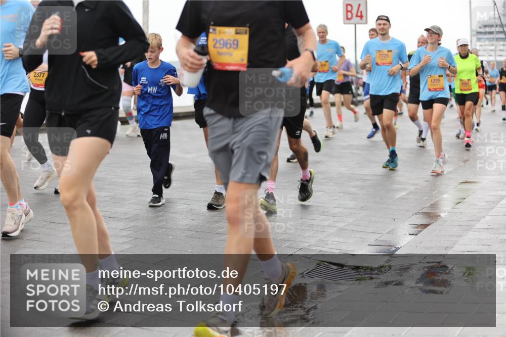 13.09.2026 - Kiel Lauf Andreas Tolksdorf http://msf.ph/oto/10405197 13.09.2026 11:06:25 Kiellinie 2377, 2969, 4, 7725, 1225, 4583 meine-sportfotos.de