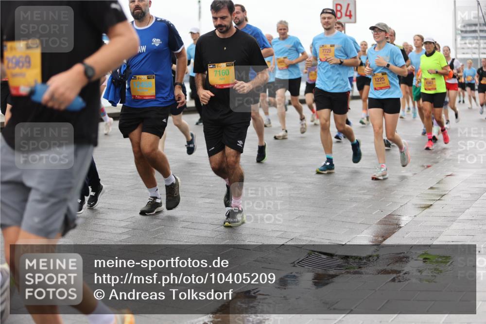 13.09.2026 - Kiel Lauf Andreas Tolksdorf http://msf.ph/oto/10405209 13.09.2026 11:06:26 Kiellinie 2969, 387, 38, 7160, 7725, 84, 1225, 4563 meine-sportfotos.de