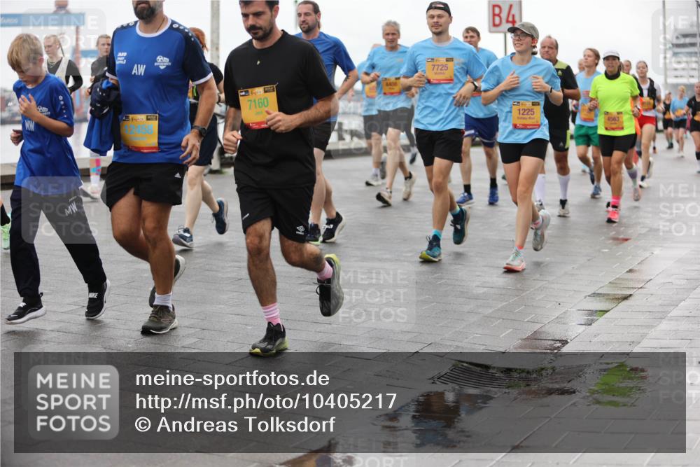 13.09.2026 - Kiel Lauf Andreas Tolksdorf http://msf.ph/oto/10405217 13.09.2026 11:06:26 Kiellinie 143944, 7160, 7725, 4, 1225, 4563 meine-sportfotos.de